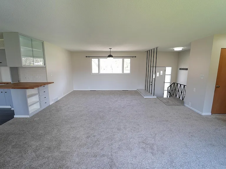 4114 Chelsea Ct — Photo 4