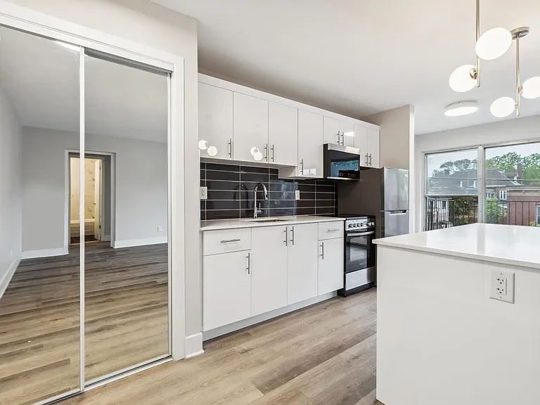 325 Besserer St — Photo 43