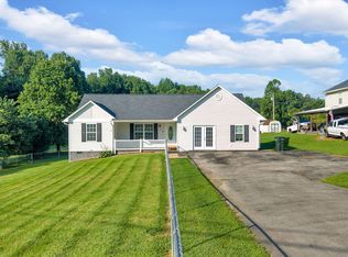512 Nunley Dr, Johnson City, TN 37604