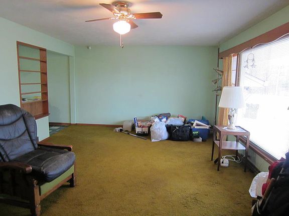 3rd image of 1302 County Road 1153