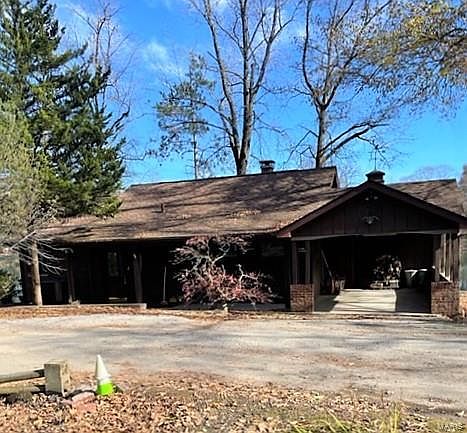 1st image of 8 Saint Clair Lake Dr