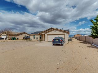 116 2nd St NE, Rio Rancho, NM 87124