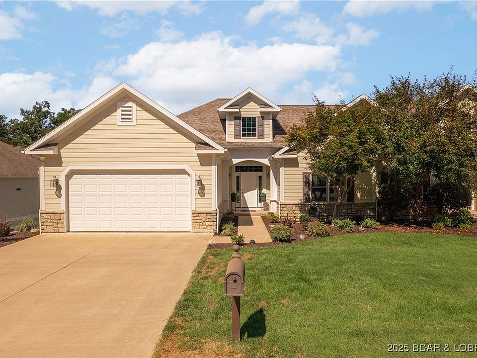 1st image of 169 Pebble Beach Ln
