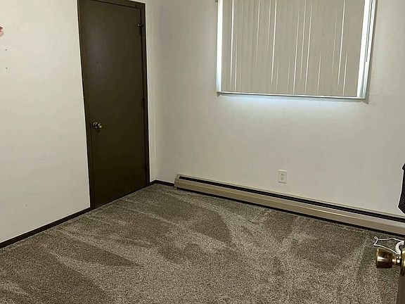 5th image of 305 Knightsbridge Rd
