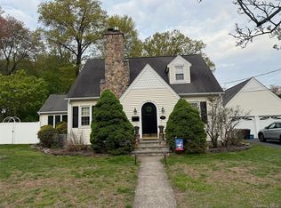 37 Eimer Street, Tappan, NY 10983