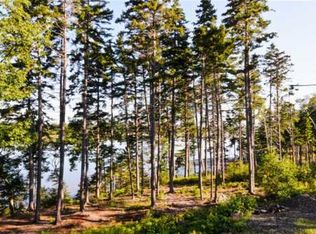 31 Chart House Rd, Harpswell, ME 04079