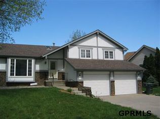 15012 N Cuming St, Omaha, NE 68154