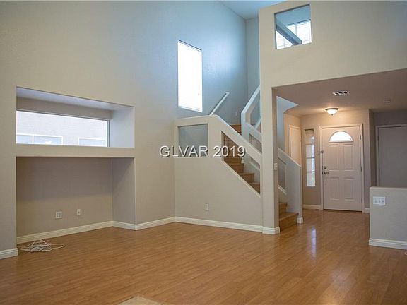 5th image of 10267 Maltese Cross Ct