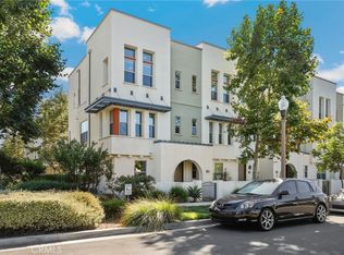 128 Paramount, Irvine, CA 92618