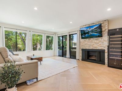 950 N Kings Rd Unit 216, West Hollywood, CA, 90069