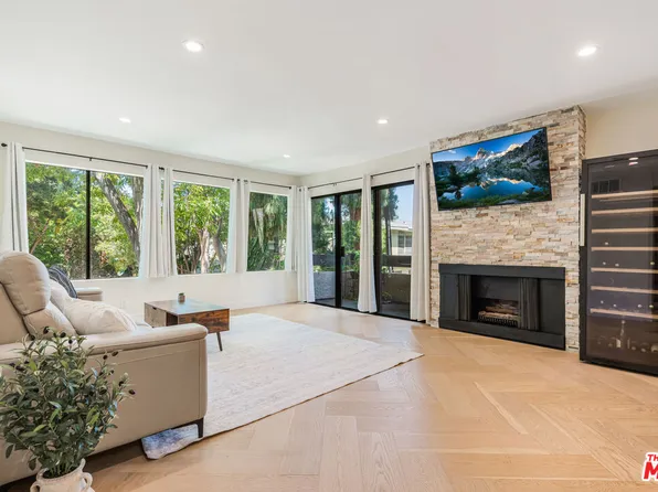 950 N Kings Rd Unit 216, West Hollywood, CA 90069