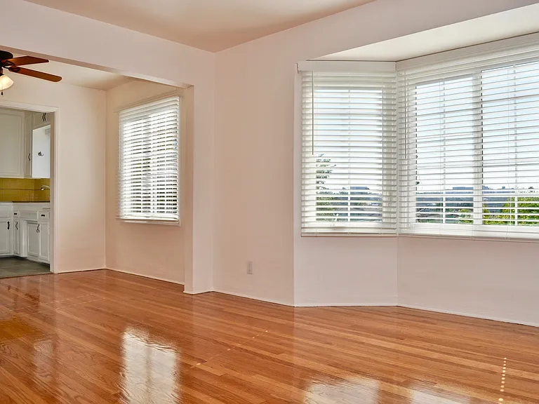 3407 Union St — Photo 5