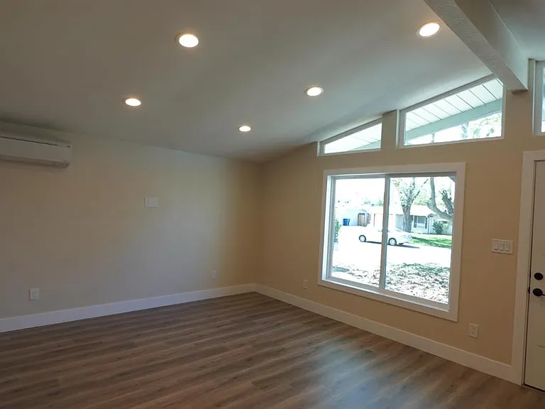 5650 San Vincente Way — Photo 25