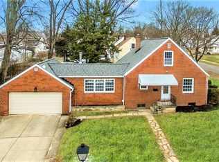 1800 Thornapple Ave, Akron, OH 44301