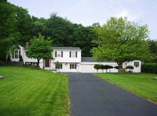 15 Quailcrest Rd, East Lyme, CT 06333