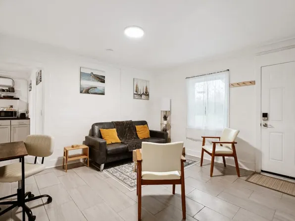 2904 Berwick St, Pensacola, FL