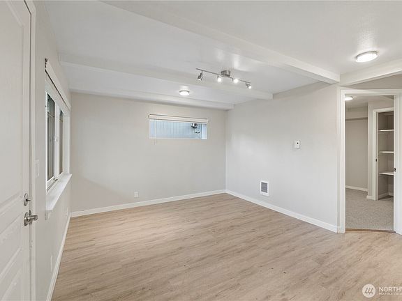 3rd image of 4811 S 252nd Place