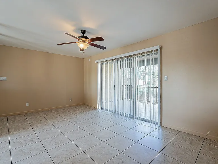 1620 N Wilmot Rd #N200 — Photo 14