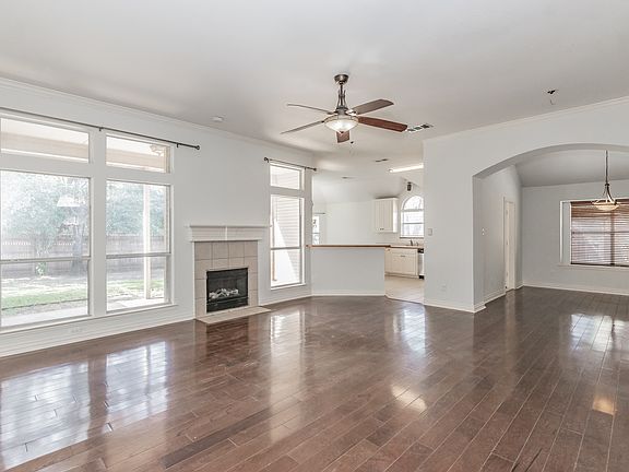 5th image of 6 Crooked Creek Ct
