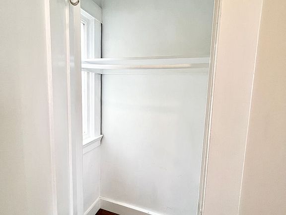 4th image of 1035 Bush St APT 16