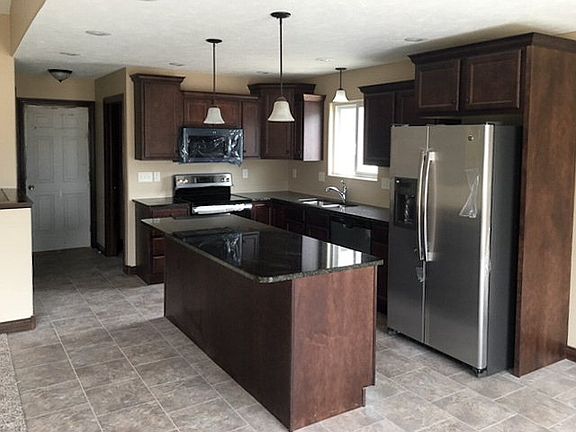 5th image of 2534 Idaho Ave