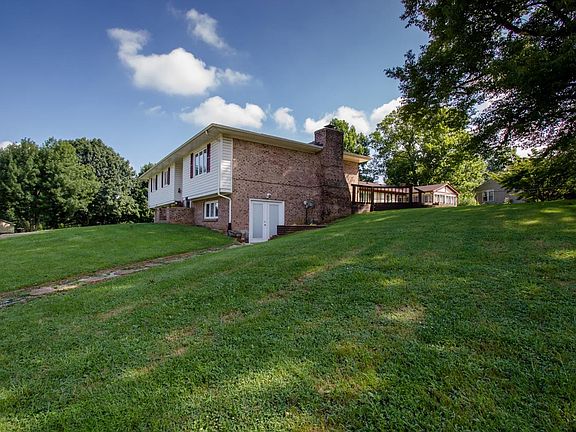 4th image of 1301 Tanforan Dr