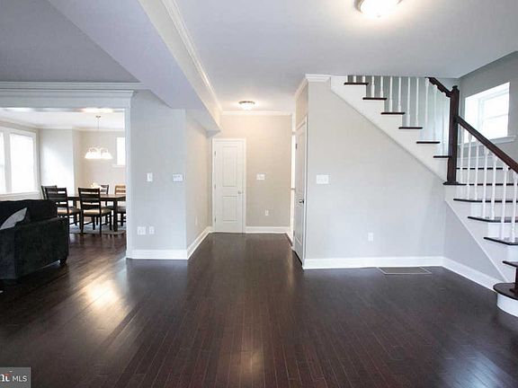 3rd image of 509 Shadeland Ave