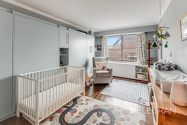 Sold by (Legacy) Elegran | media 16