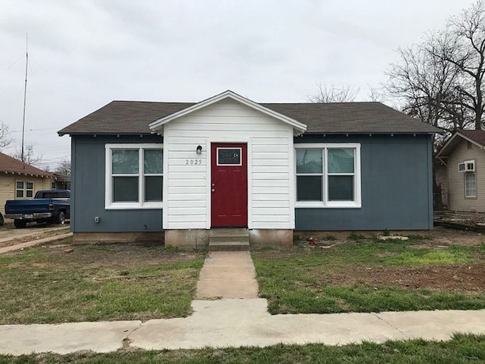 1st image of 2025 S 15th St