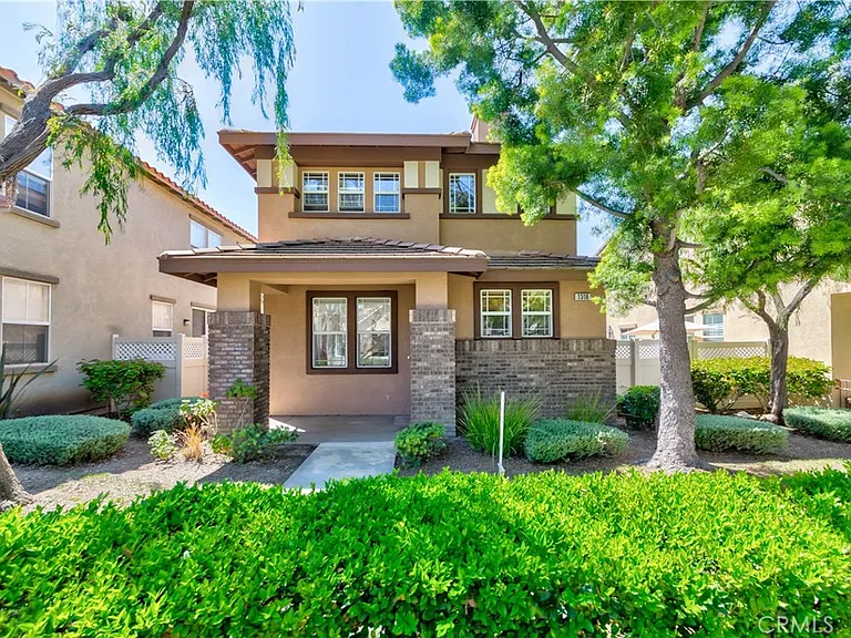 1318 Lukens Ct — Photo 1