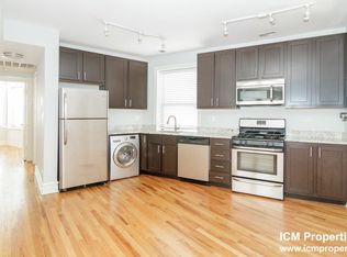 2231 W Wilson Ave #3A, Chicago, IL 60625
