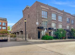3 Elsie Ln #43, Toronto, ON M6P0B8