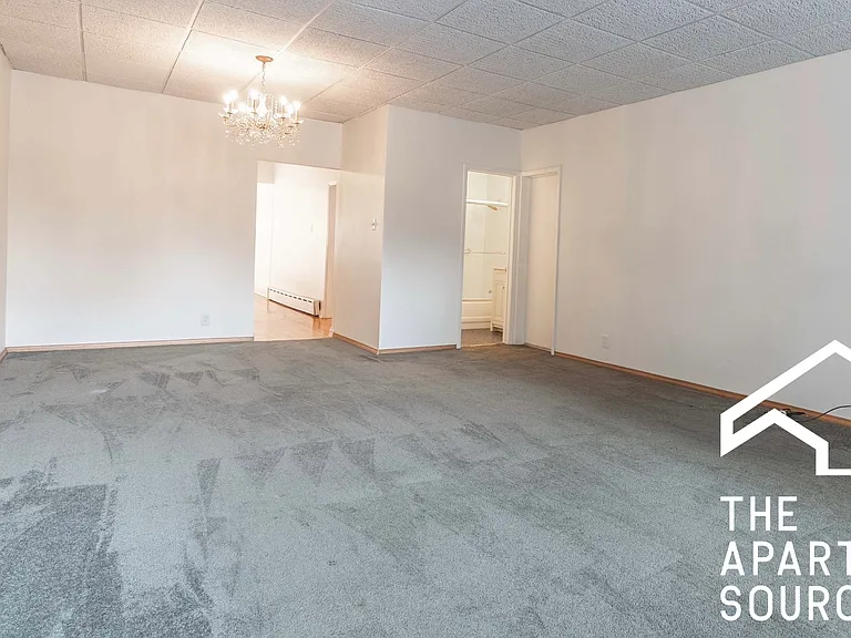 2968 S Loomis St #1 — Photo 11