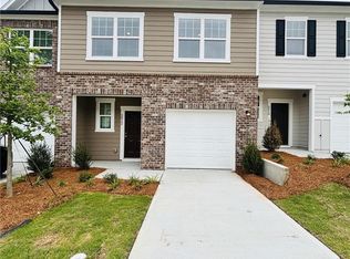 3012 Osier Cir, Douglasville, GA 30135