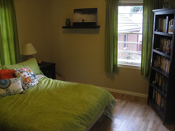 5th image of 2411 Elm St