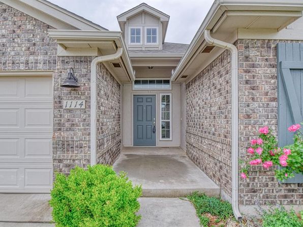 1114 Old Frisco Rd, Norman, OK 73069