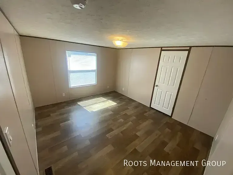 131 Eldridge Ln #131 — Photo 9
