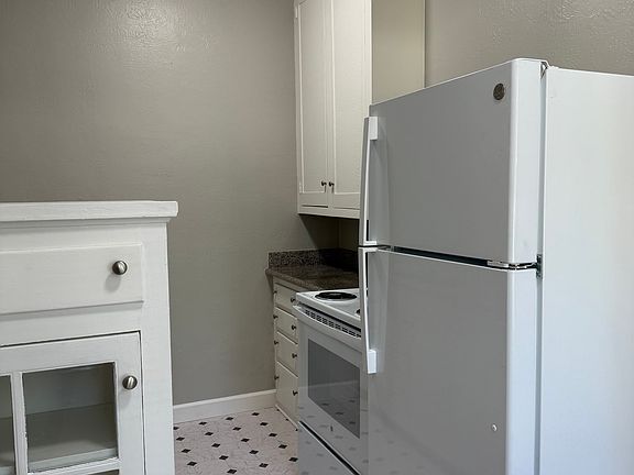 5th image of 1440 6th St APT 6