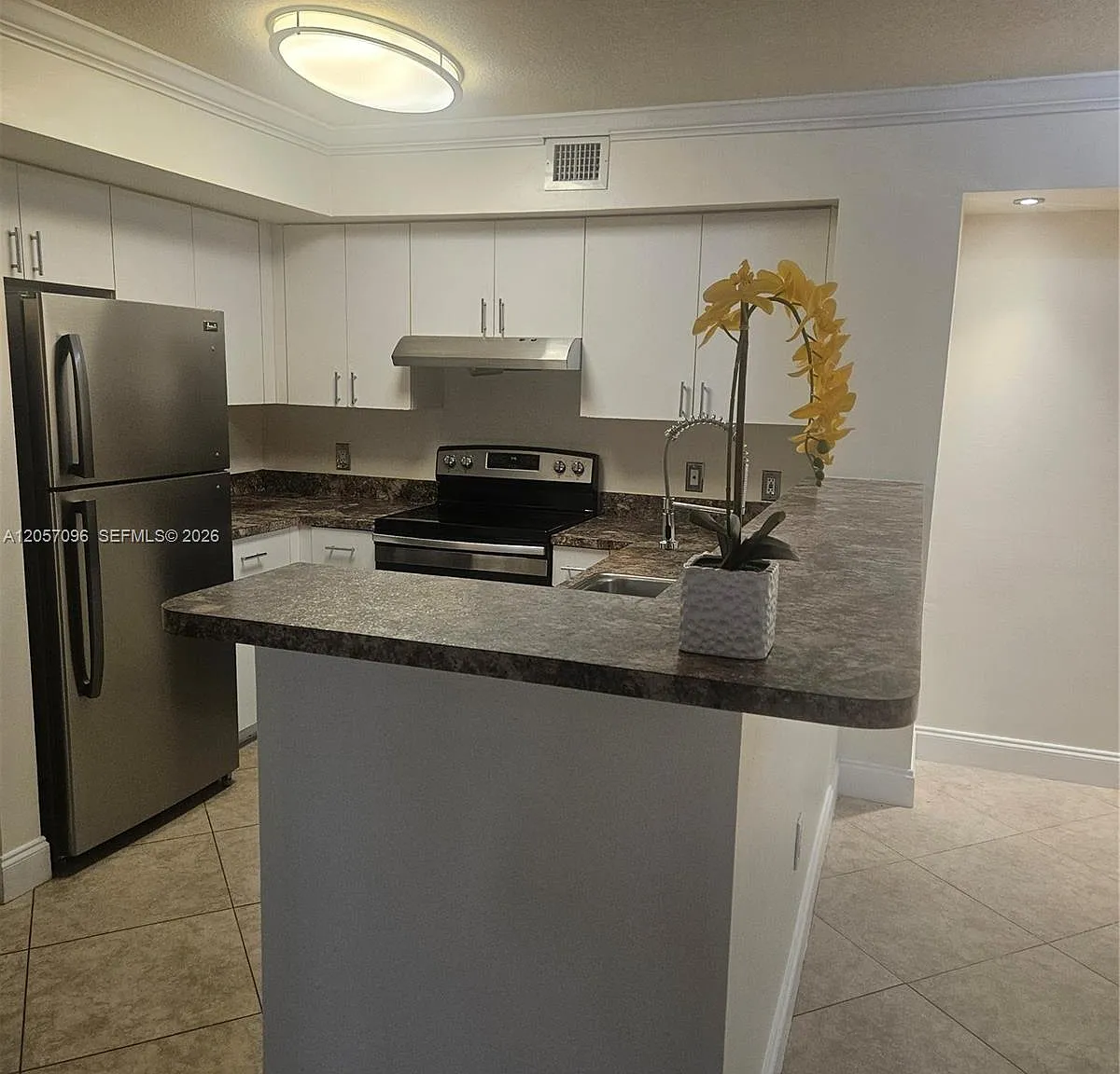St Andrews Condo — Photo 4