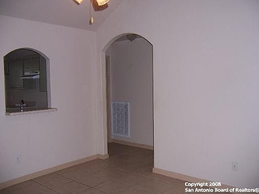 2nd image of 2807 ROSARY ST