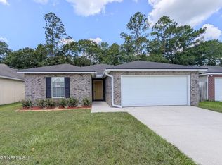 5645 Village Pond Cir, Jacksonville, FL 32222