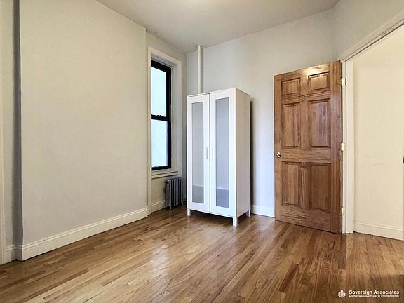 5th image of 161 W 106th St APT 2E