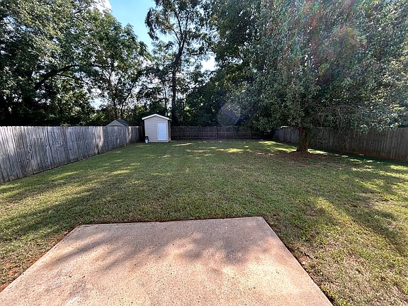 4th image of 246 Flowing Meadows Dr