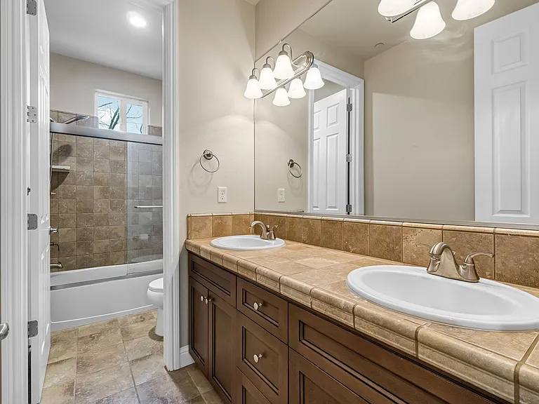 4199 N Quail Xing — Photo 38