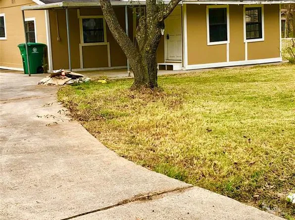 23681 Loblolly Pine Dr, New Caney, TX 77357