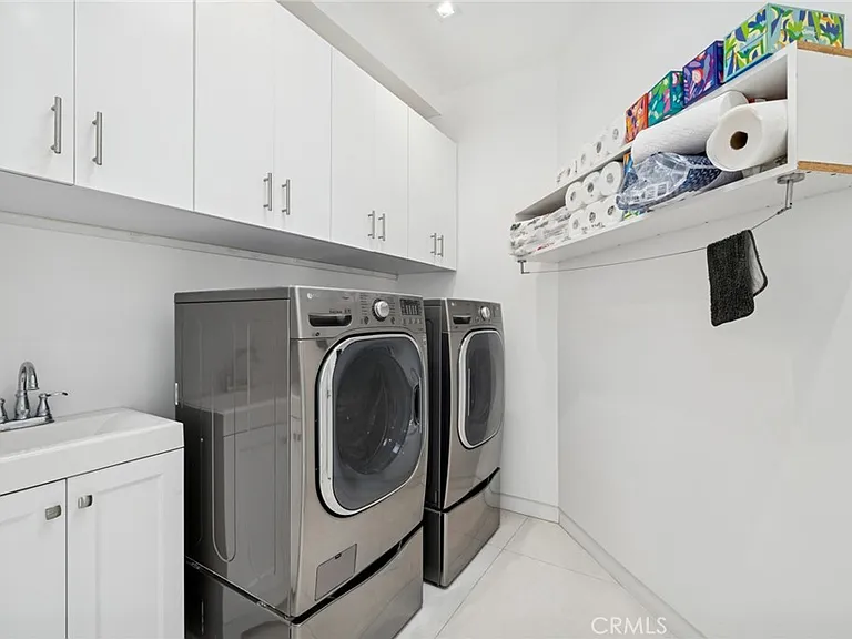 4607 Perham Rd — Photo 54