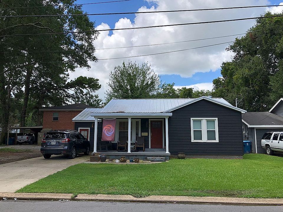 1st image of 757 Saint Louis St