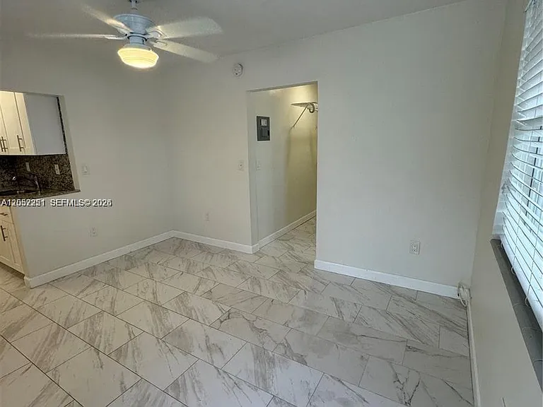 11890 NE 16th Ave #6 — Photo 2