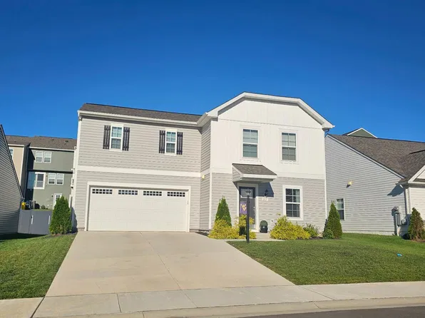 113 Ludgate Mnr, Falling Waters, WV 25419