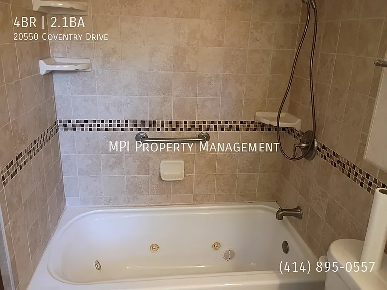 20550 Coventry Dr — Photo 23